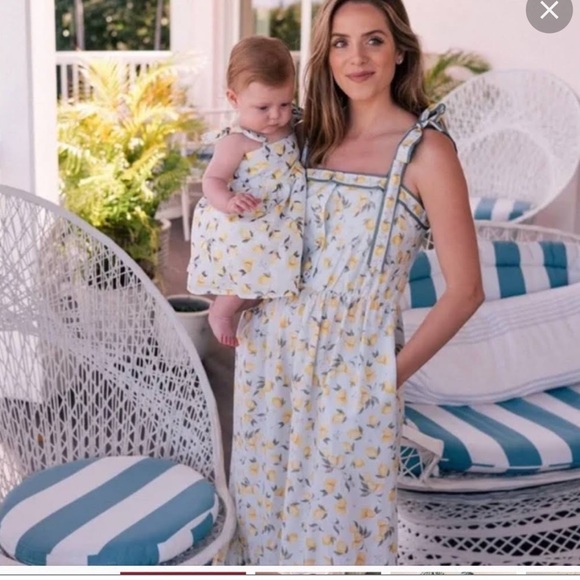 Gal Meets Glam Lemon Dress